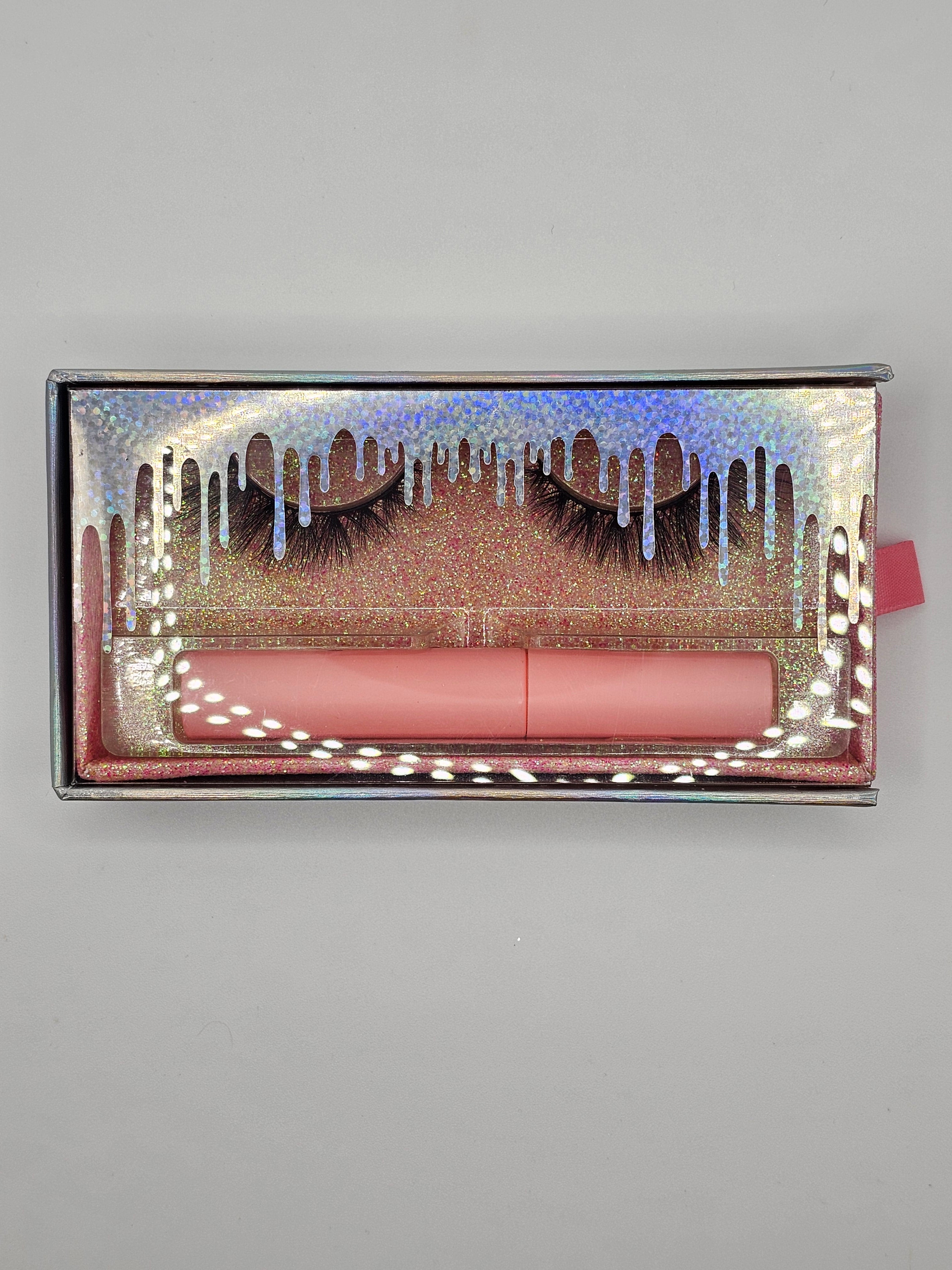 Dramatic 18mm Cat-Eye Faux Mink Lashes | Vegan & Cruelty-Free D539K