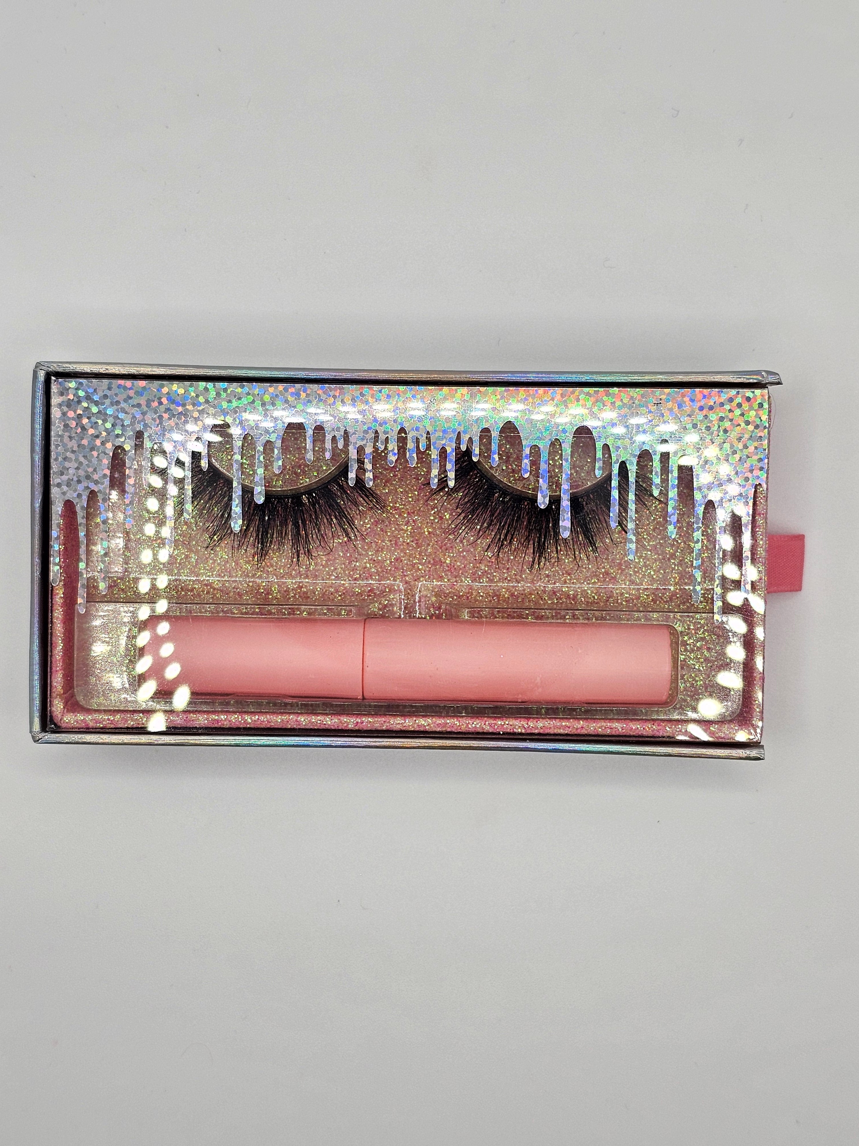 Natural 16mm Russian Lashes | Elegant Essence M1801